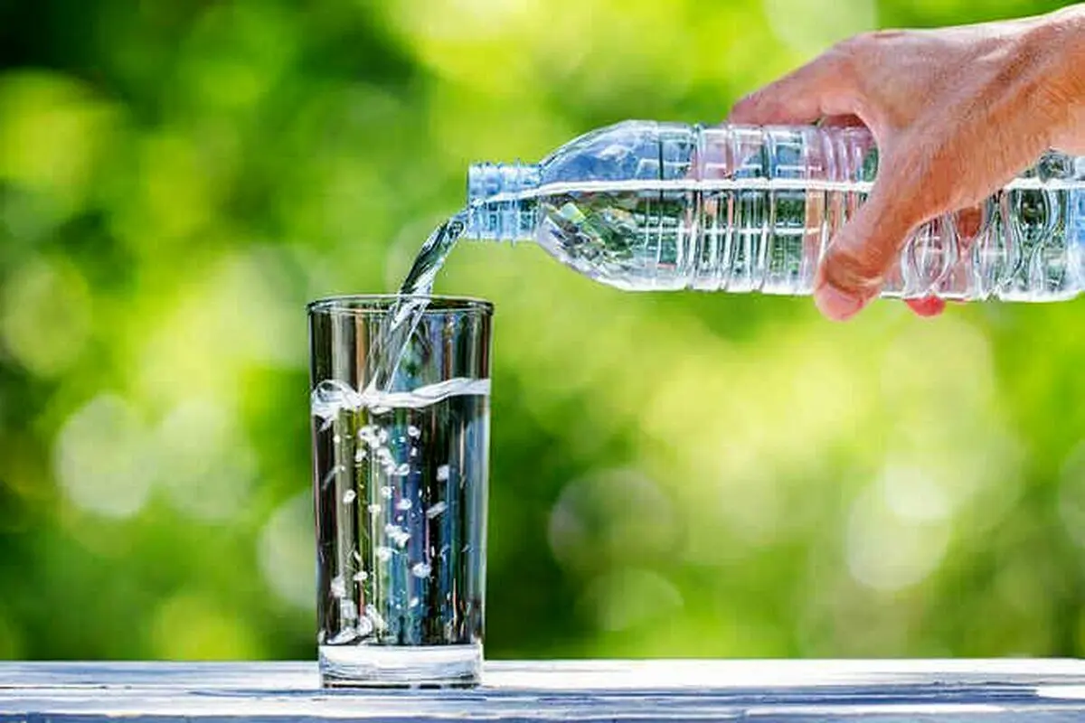 روزانه چقدر باید آب بخوریم؟