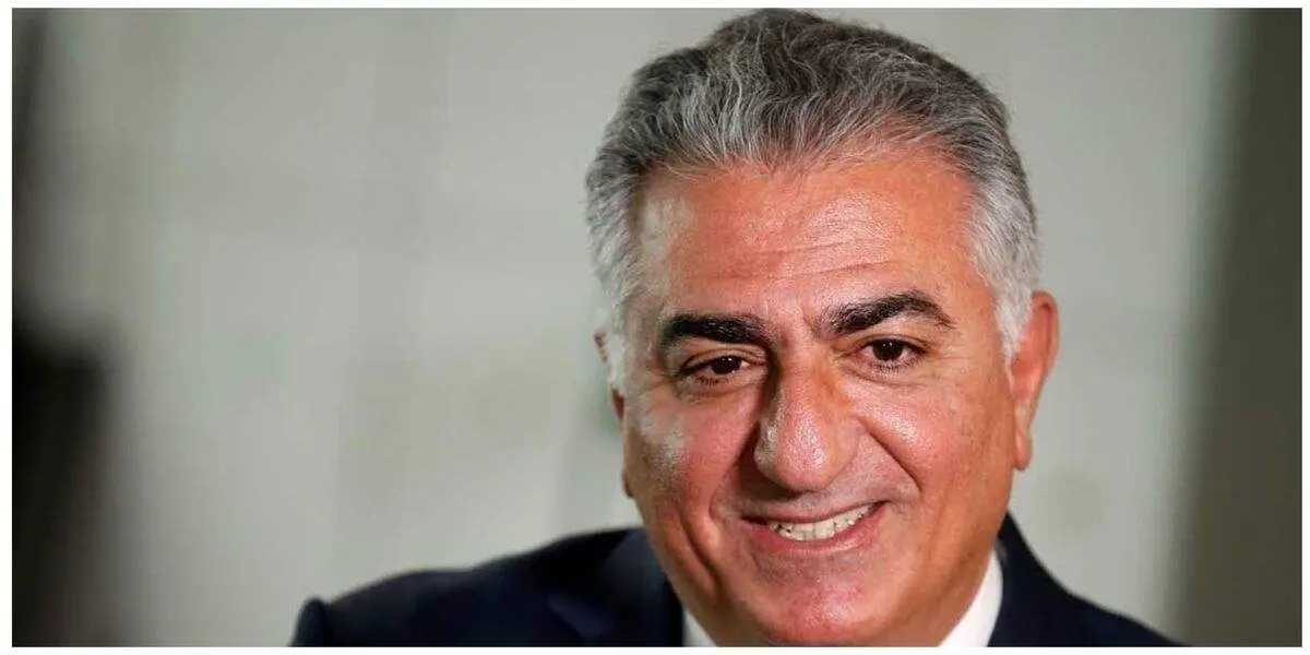 عکس پربازدید بدل رضا پهلوی در متروی تهران!+ عکس