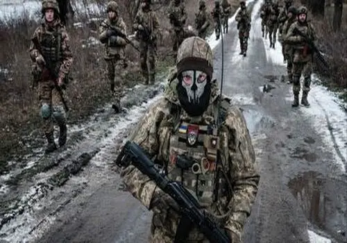 هشدار فرمانده نیروهای مسلح انگلیس: آماده جنگ باشید!