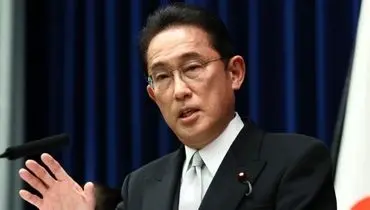 نخست وزیر ژاپن فرزندش را از پست دولتی اخراج کرد
