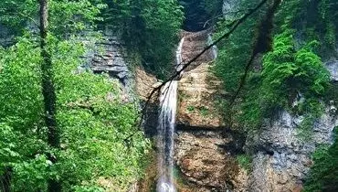 آبشار زیبای مران در  تنکابن+ فیلم