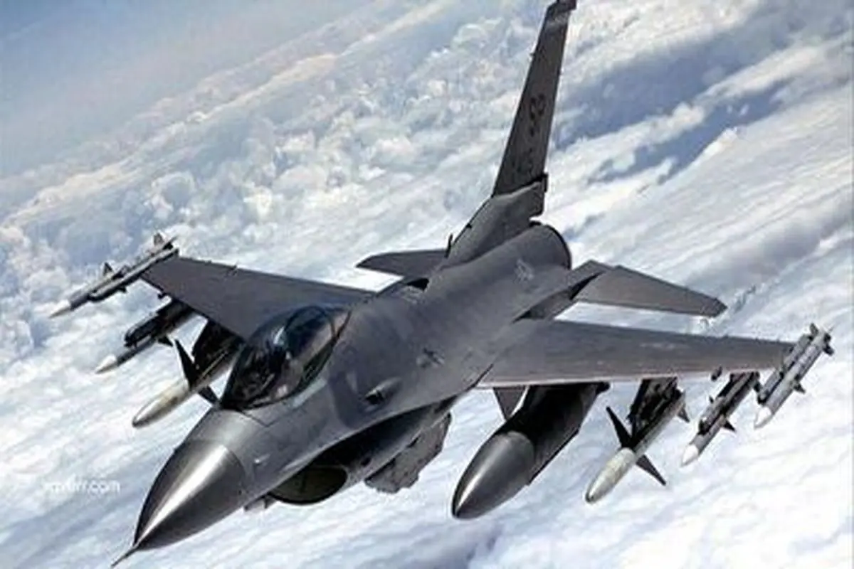 ویدیوی جذاب اوج‌گیری جنگنده F-16 از داخل کابین خلبان