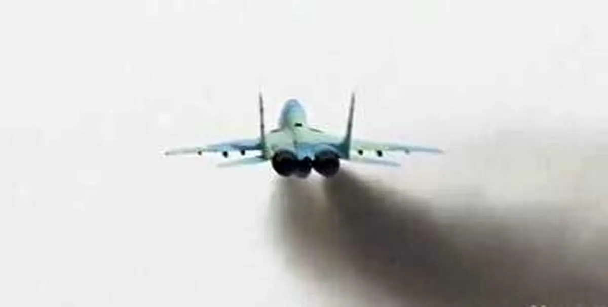 تیکآف جنگنده MiG-29UB نیروی هوایی ارتش از باند فرودگاه مهرآباد+ فیلم