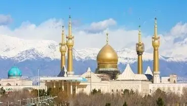 ثبت لحظه احترام نظامی خلبان ارتش به مرقد امام خمینی هنگام پرواز+ عکس