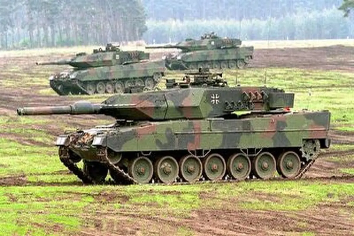 لحظه غافلگیری تانک های لئوپارد اوکراین توسط ارتش روسیه+ فیلم