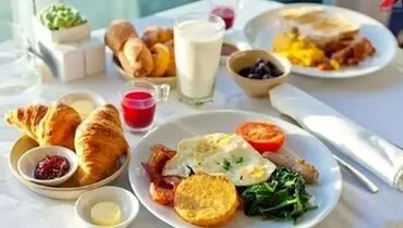 بهترین زمان صبحانه برای کنترل قند خون و وزن

