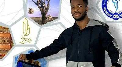 گل‌گهر یک بازیکن گابنی گرفت 