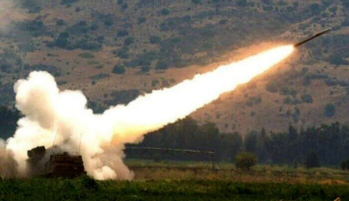 هشدار قاطع ایران به اسرائیل به زبان عبری بر دیوارنگاره جدید میدان فلسطین+ عکس