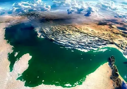 حک شدن نام خلیج فارس در گذرنامه بنیانگذار امارات+ عکس