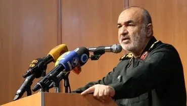 سرلشکر سلامی: اگر صد بار دیگر به دنیا بیایم من همین لباس را خواهم پوشید
