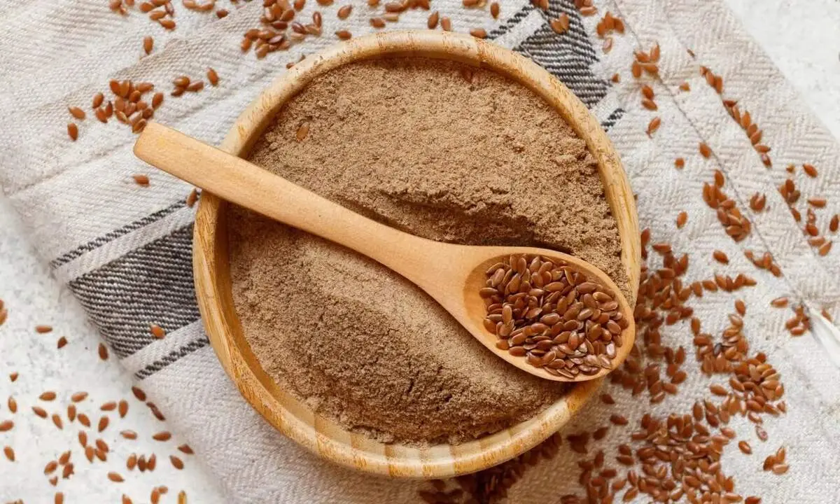 با مصرف این ماده غذایی، خطر سرطان سینه را کاهش دهید