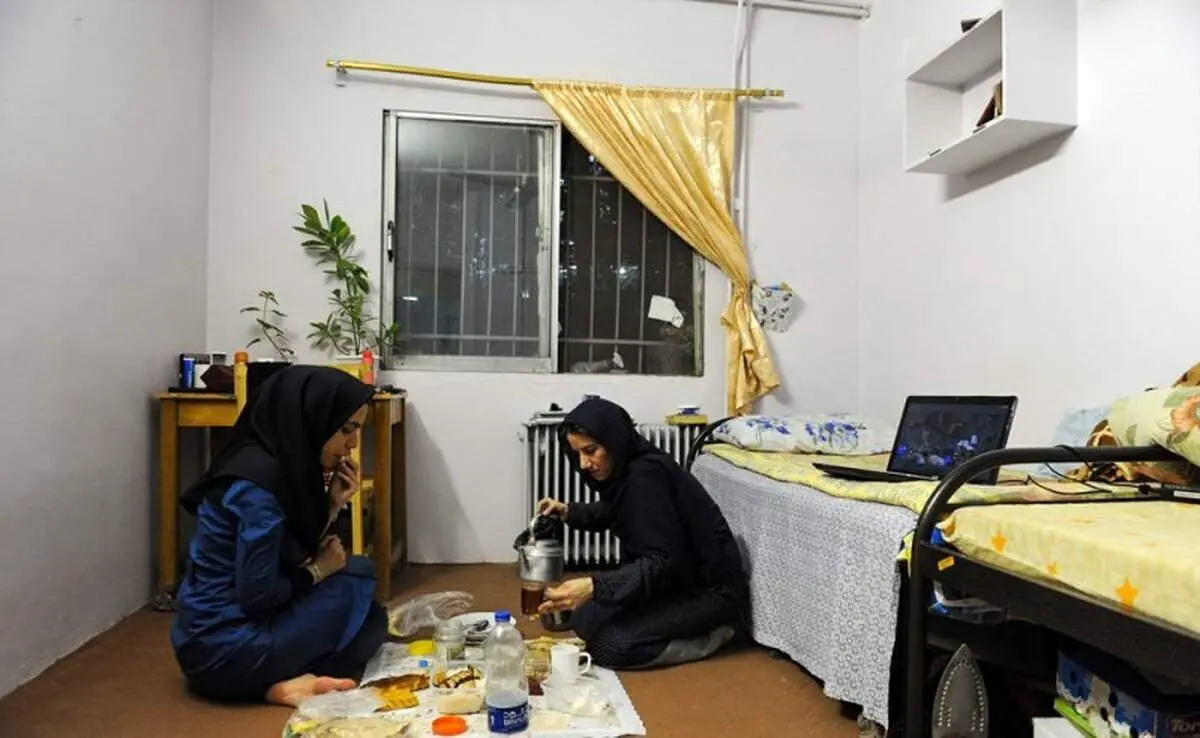 جزئیاتی جدید از تخلیه فوری دو خوابگاه دخترانه دانشگاه یزد