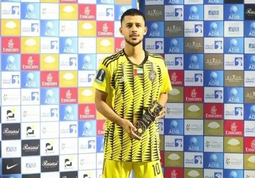 هدیه ملی پوش ایرانی به هوادارن سوری+عکس