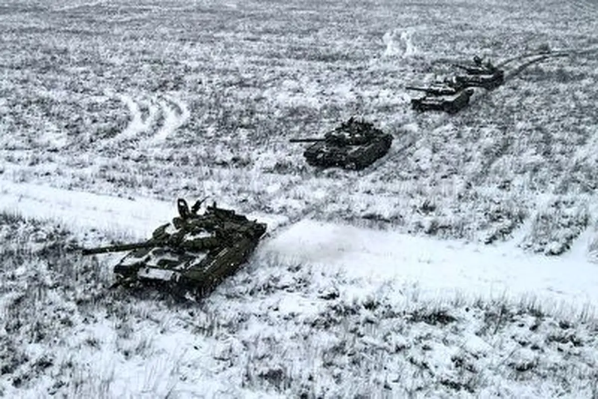 گرفتارشدن سربازان اوکراینی در بوران برف بی‌سابقه+ فیلم