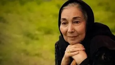 تصویری عجیب از مراسم اقامه نماز میت پروانه معصومی!
