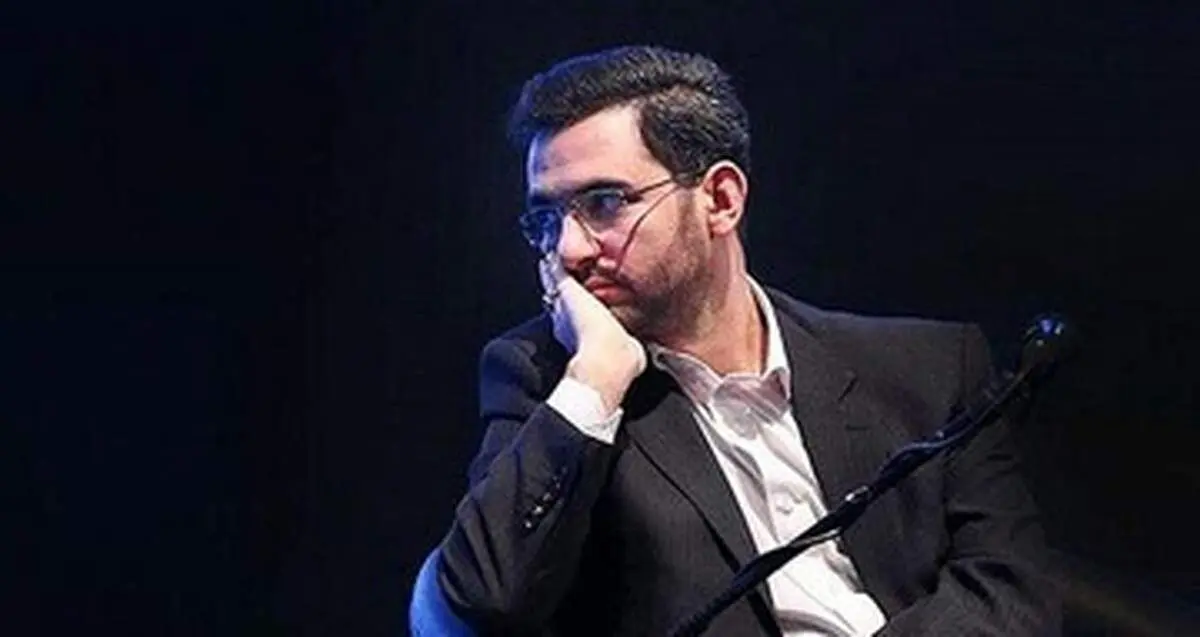 واکنش آذری جهرمی به خبر قطع اینترنت به دلیل طوفان‌های خورشیدی!