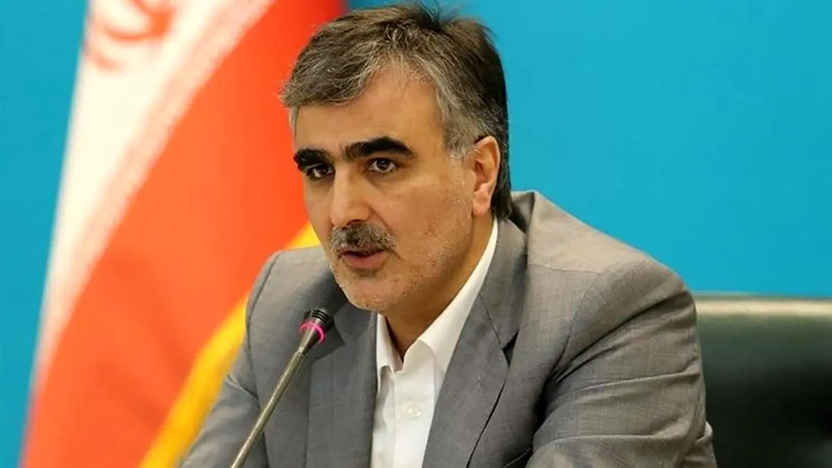 رئیس کل بانک مرکزی از مدیرعامل بانک ملت تقدیر کرد+عکس