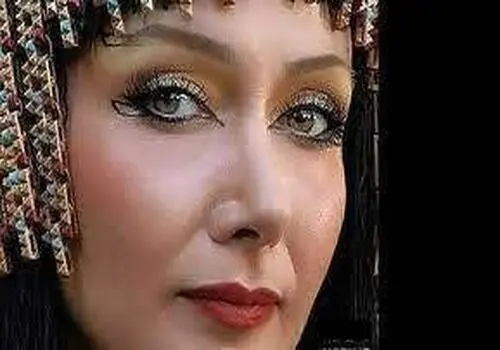 تصویری از زلیخا در موزه مصر سوژه شد+عکس