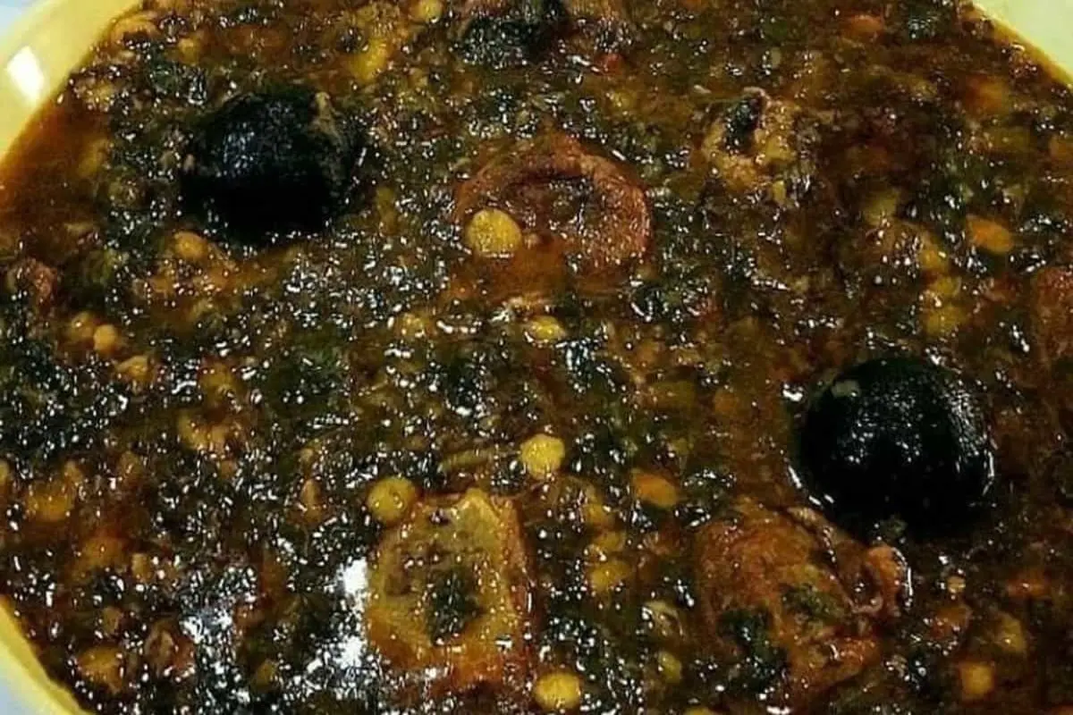 طرز تهیه خورش لوبیا چشم بلبلی