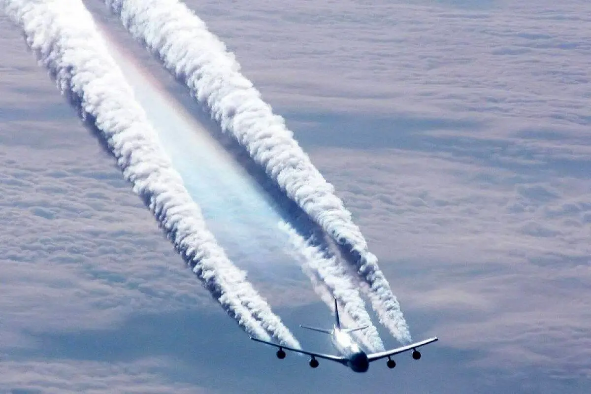 دلیل رد ابری شکل هواپیماهای مسافربری