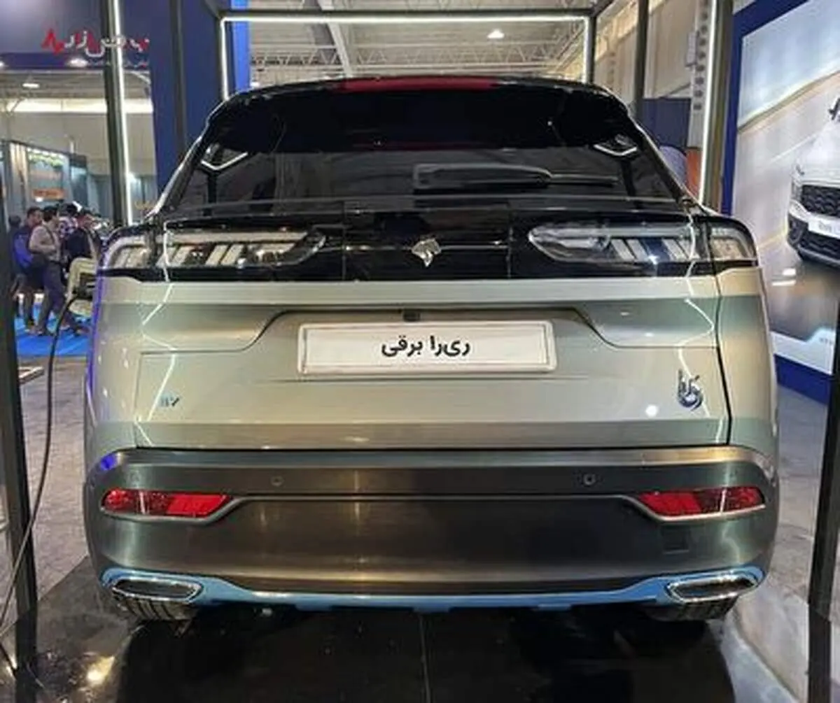وقتی رشیدی کوچی از گاف عجیب خودرو برقی ری را رونمایی می کند+ فیلم