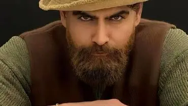 عاشقانه های معین زد با کپسول آتش نشانی!+ تصاویر