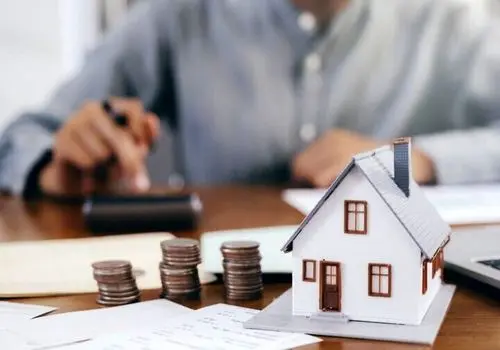 درآمد مالیاتی دولت در سال گذشته چند همت بود؟