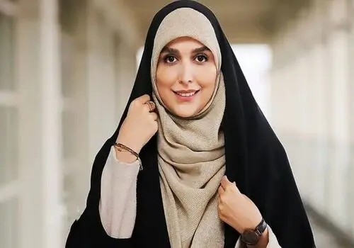 فخر فروشی مژده لواسانی با گوشی گران قیمتش+ عکس
