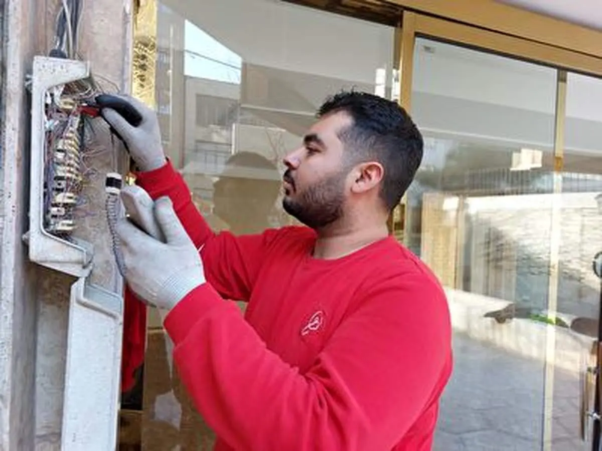 روش ساده پیداکردن خط تلفن در داخل خانه+ فیلم