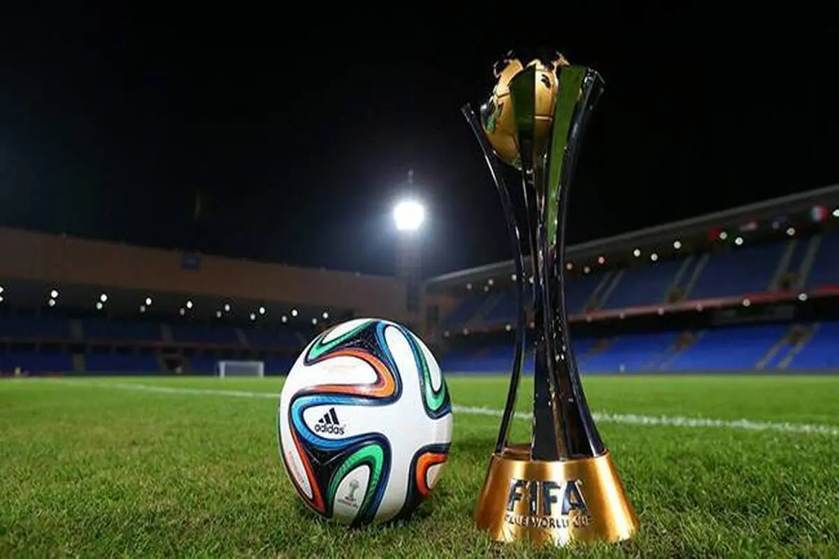 رونمایی از توپ جام باشگاه‌های جهان در شهر جده عربستان+ عکس
