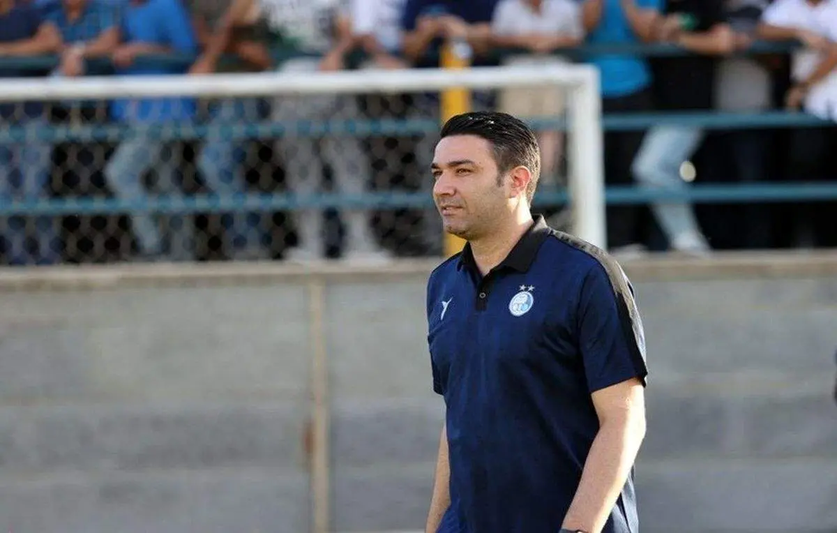 نکونام پیراهن پرسپولیس را پاره کرد!+ عکس