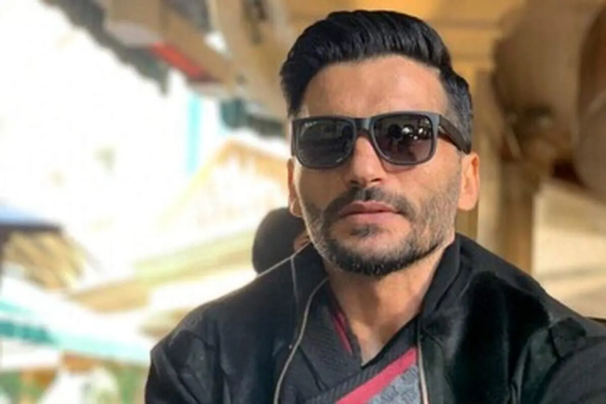قاب دونفره جواد کاظمیان با پیشکسوت پرسپولیس+ عکس