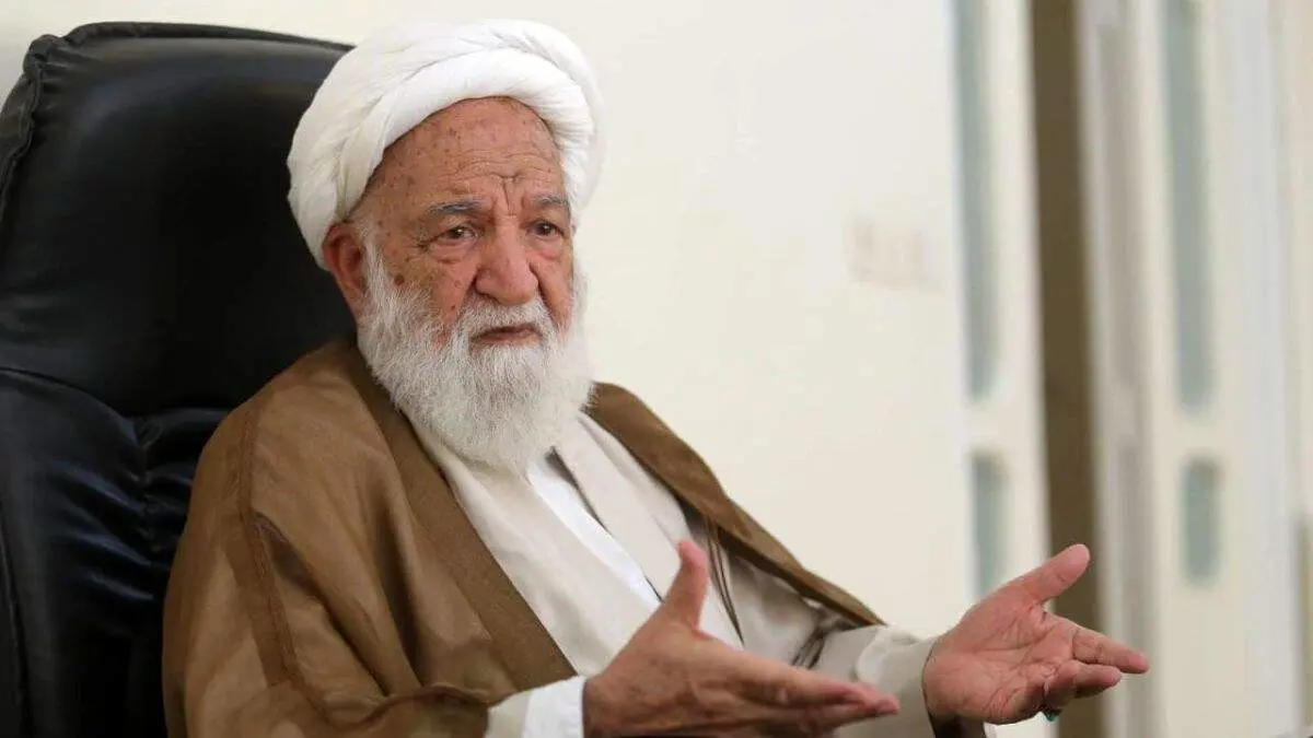 آیتالله مسعودی خمینی: اگر مسئولی واقعا شایسته نیست خودش کنار برود