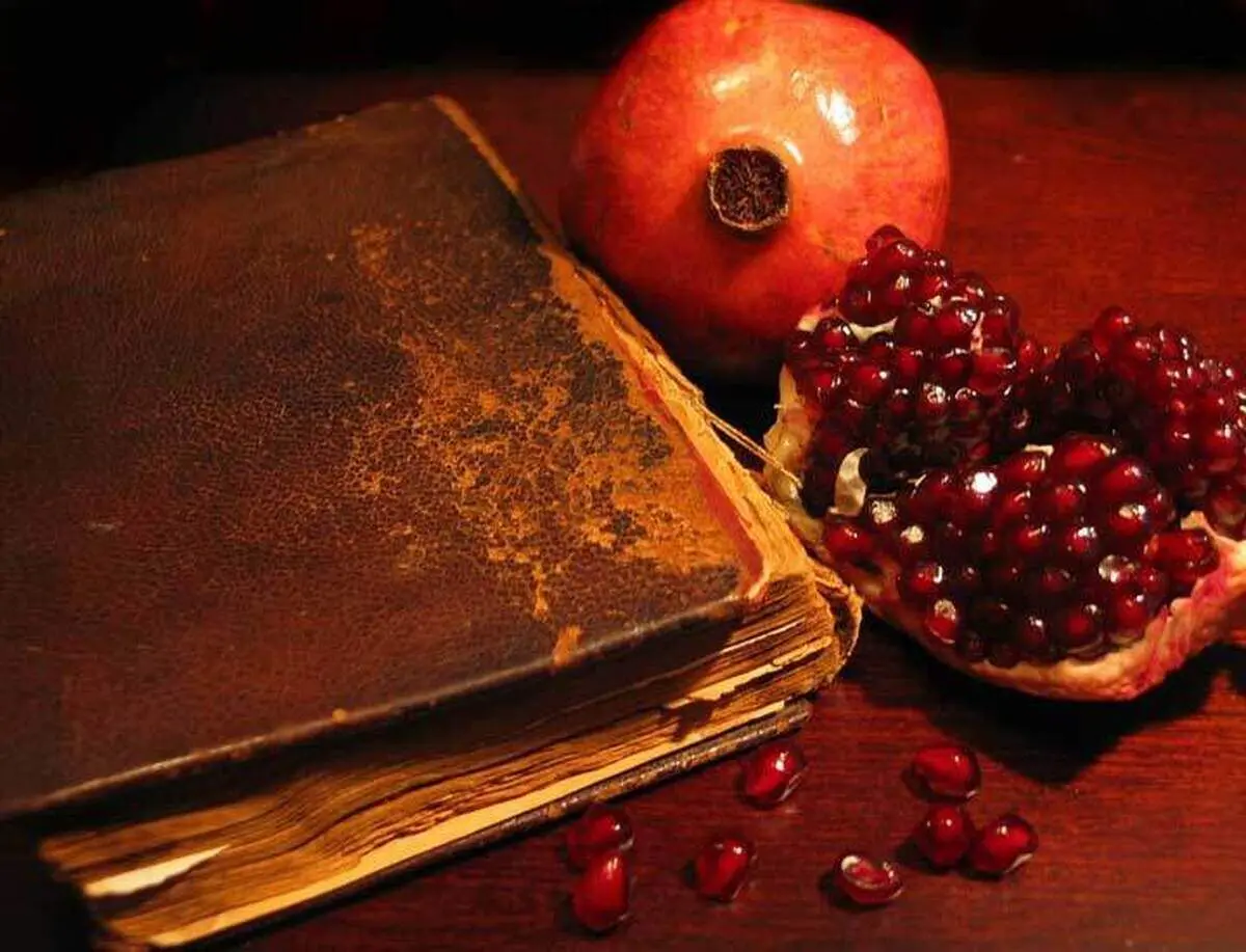 جدیدترین پیام های تبریک یلدایی ۱۴۰۲ + عکس نوشته