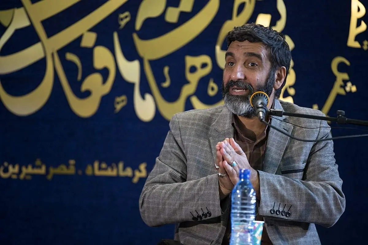 باید با رویکرد دغدغه مندانه به رسانهی امروز نگاه کنیم