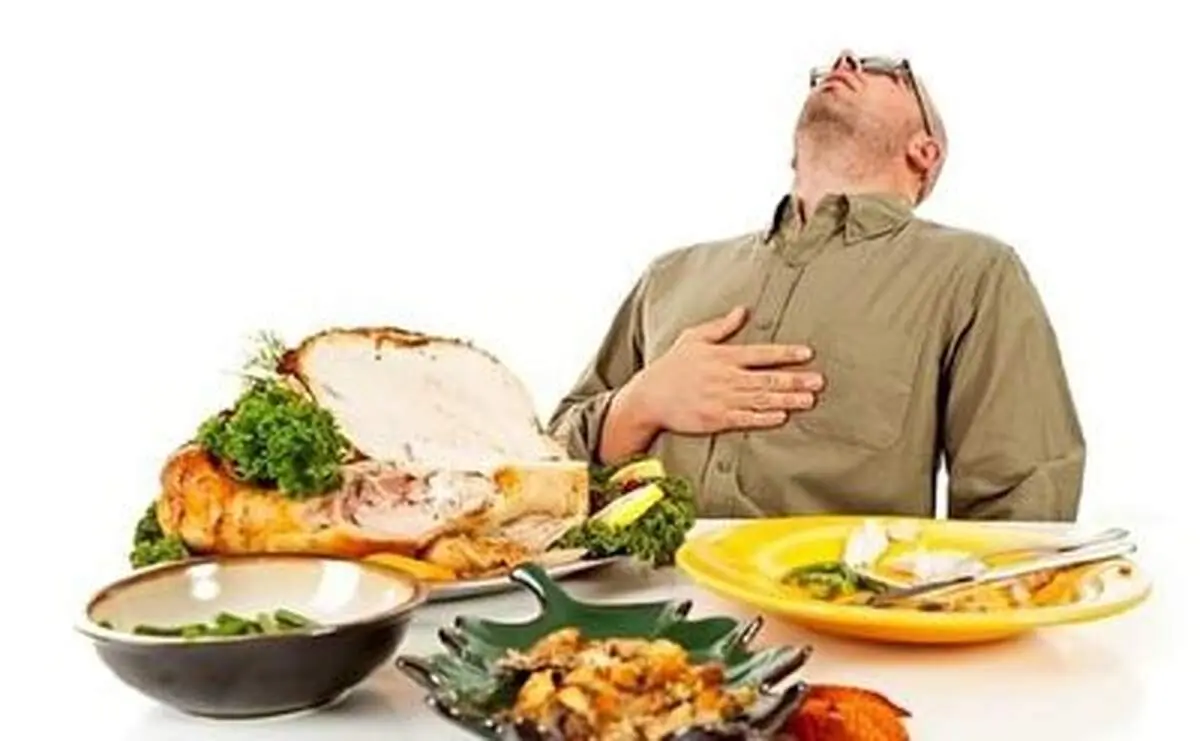 مواد غذایی سرد چه بلایی بر سر بدن می‌آورد؟+ فیلم