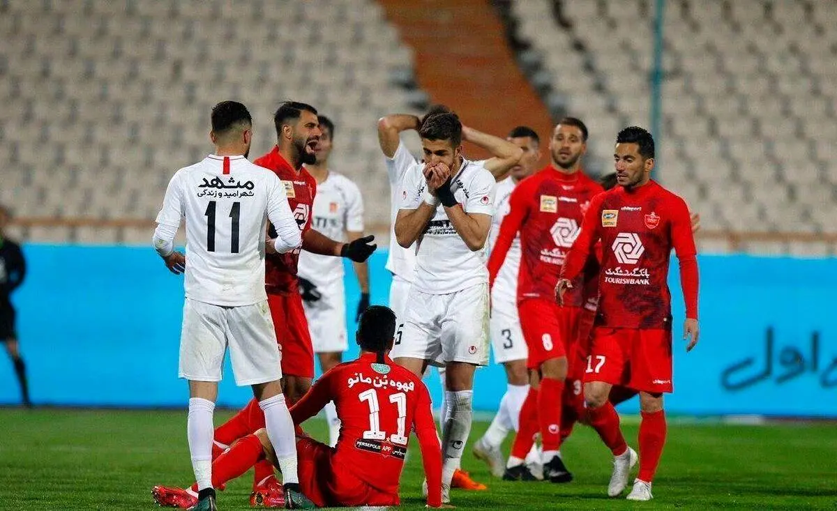 مدافع پرسپولیس با این مهاجم استقلالی تعویض میشوند؟