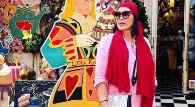 جشن تولد مجلل و باشکوه همسر محمد علیزاده و دخترش باهم/ویدیو 