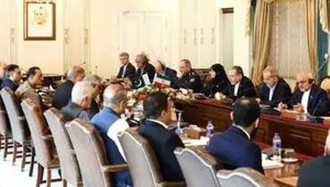 پزشکیان در نشست با شهباز شریف: صلح واقعی با گسترش روابط علمی و اقتصادی ممکن است