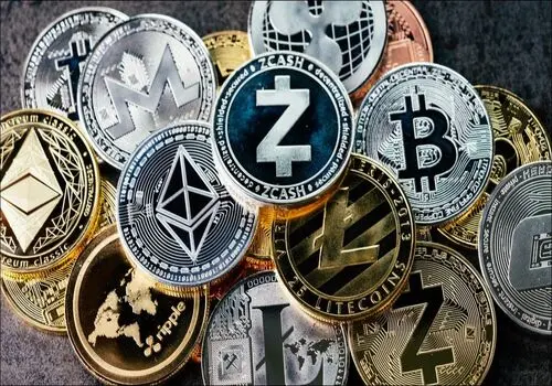 قیمت بیت کوین و ارز‌های دیجیتال امروز ۲۵ مرداد ۱۴۰۴ + جدول
