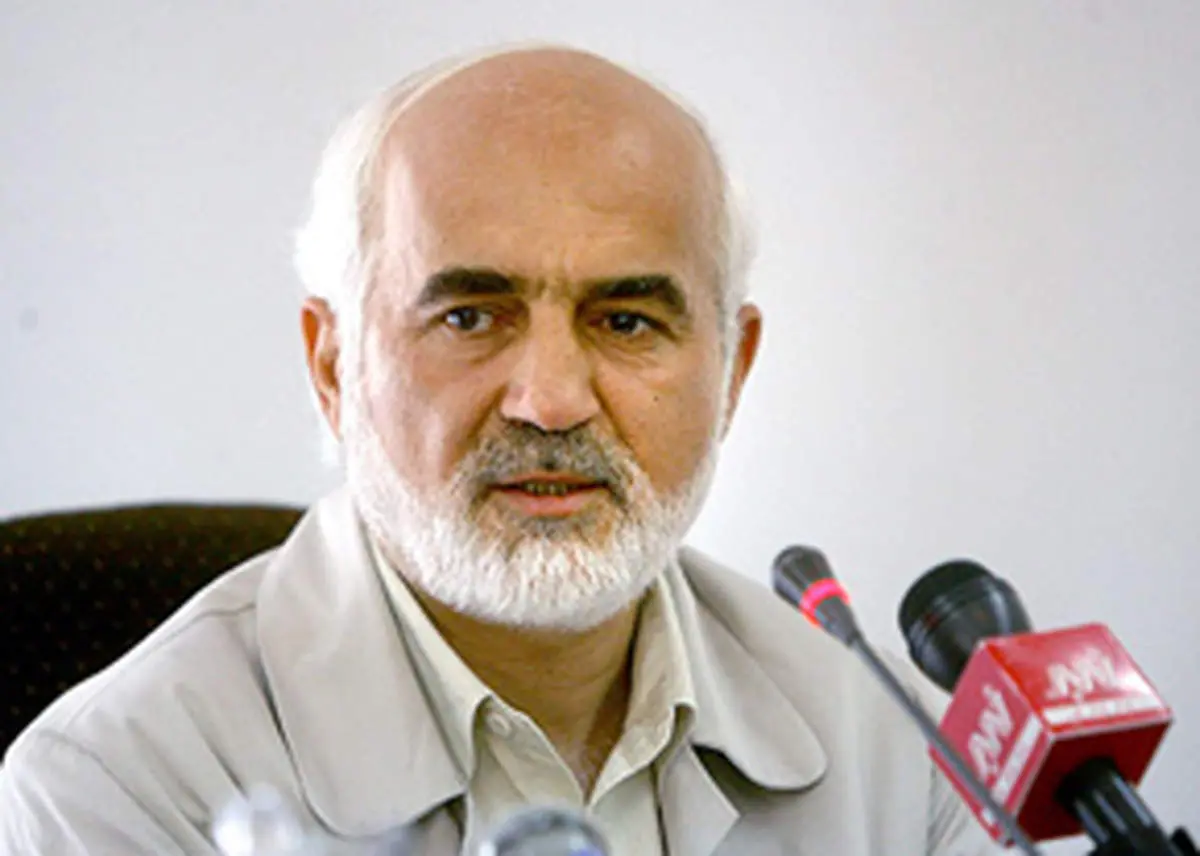 احمد توکلی:استیضاح وزیر کار منوط به مشورت نهایی است
