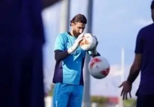 علیرضا بیرانوندپیش از بازی مقابل شباب الاهلی:ما مرد روزهای سخت هستیم+عکس