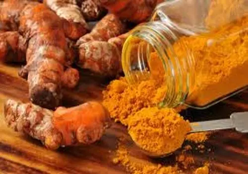 راهنمای انتخاب عطر؛ رایحه هایی برای سرحال و سرزنده بودن