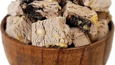 طرز تهیه بستنی با مغز پسته مخصوص شب چله
