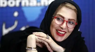 ژیلا صادقی: من عاشق زبان بدن رهبری و سواد ایشان هستم+فیلم