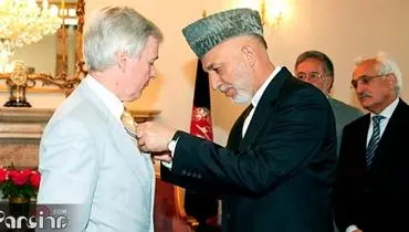تفویض مدال دولتی «سید جمال‌الدین اسدآبادی» به سفیر آمریکا در افغانستان