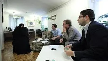 عکس: دفتر كار خانم عفت مرعشی