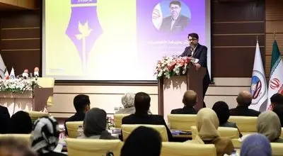 ​رسانه‌ها در جنگ روایت‌ها خوش درخشیدند/ دولت وفاق ملی خود را همراه و هم‌دل مردم می‌داند و با مردم صادق است/با یک جنگ تمام عیار رسانه‌ای روبرو هستیم/ لزوم جهاد تبیین در صنعت بیمه