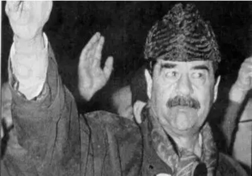 «صدام حسین» در دوران جوانی؛ سال 1354