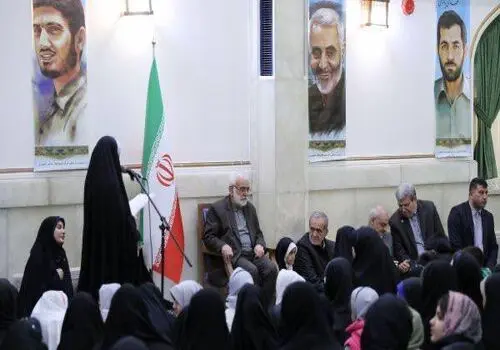 پزشکیان پس از استیضاح همتی گفت من دیگر وزیر اقتصاد معرفی نمی کنم!
